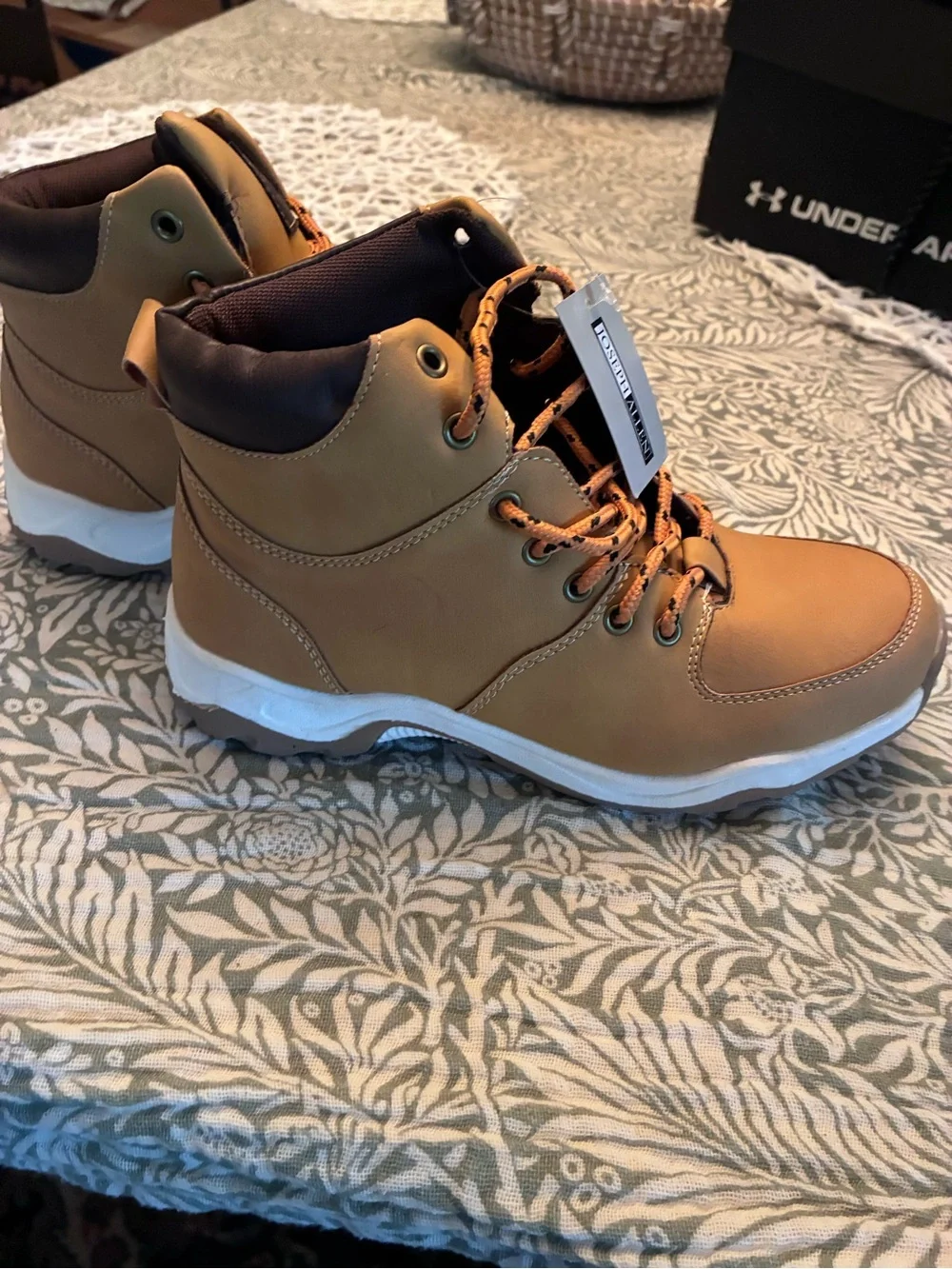 Big Kids’ Tan Lace-Up Work-Style Boots